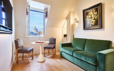 Prince of Conti small hotel room