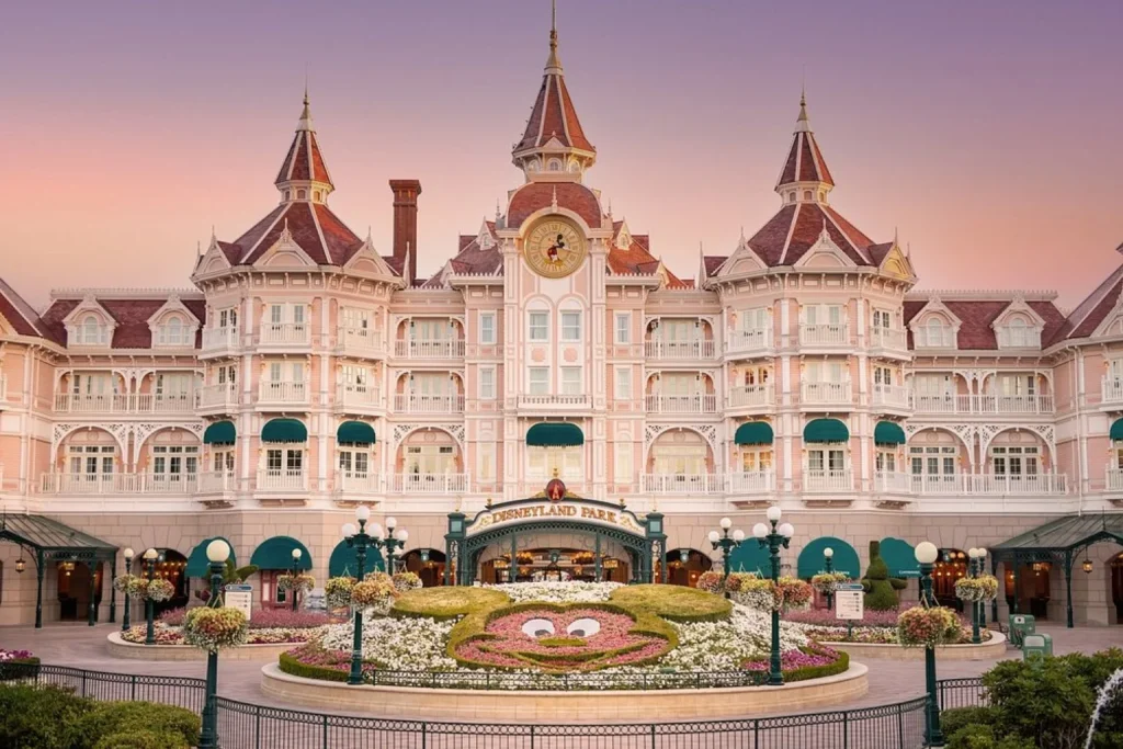 Disneyland Hotel overlooking the entrance to Disneyland Park in Paris.